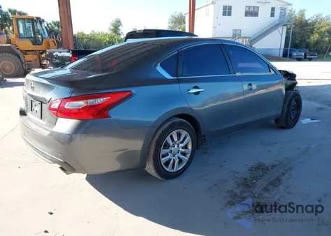 2016 Nissan Altima 2.5/2.5 S/2.5 Sl/2.5 Sr/2.5 Sv из США, поврежденный, VIN 1N4AL3AP1GC216110